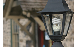 CFL in Outdoor Lamp